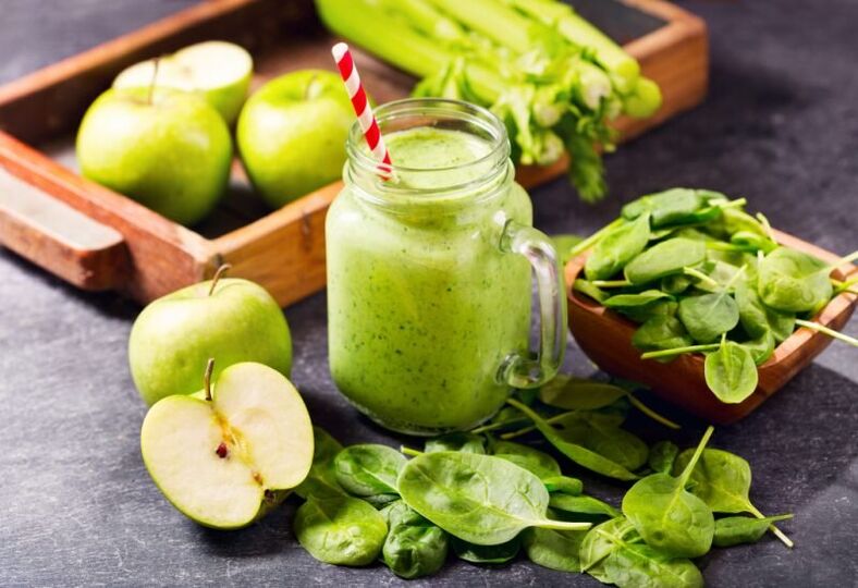 spinach and apple slimming smoothie